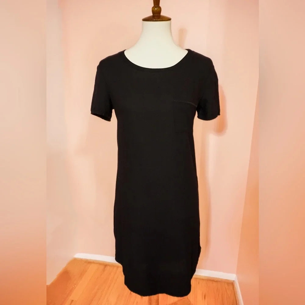 EUC Splendid Scoop Neck SS T-Shirt Dress in Black - Size XS - Picture 2 of 3
